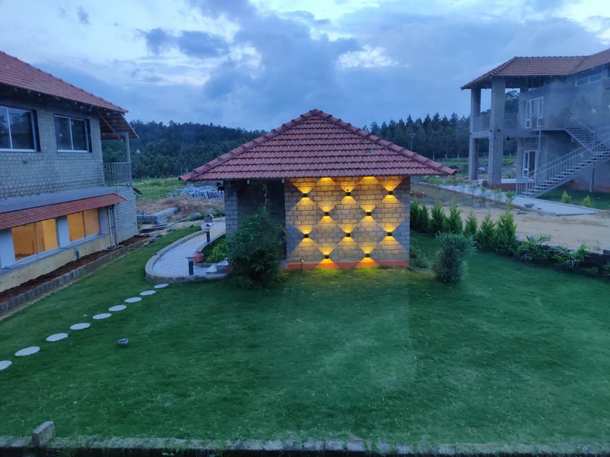 Hotel Biranji Aqua Retreat Chikmagalūr Exteriér fotografie