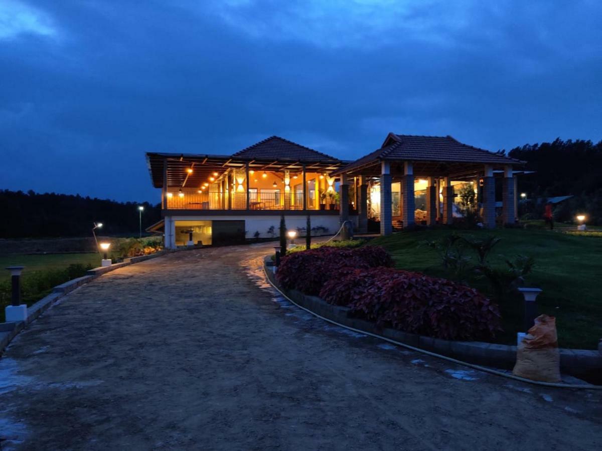 Hotel Biranji Aqua Retreat Chikmagalūr Exteriér fotografie