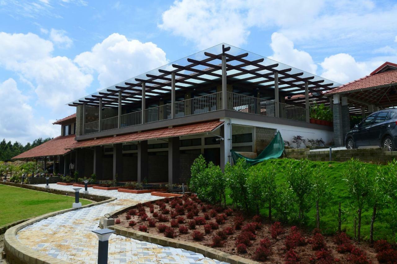 Hotel Biranji Aqua Retreat Chikmagalūr Exteriér fotografie